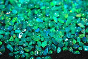 Ethiopian Green Opal Semiprecious Uncut Loose Beads Natural Irregular Shape Green Smoked Treatment 3-5mm Size Drilled Gemstone - Product Image 2