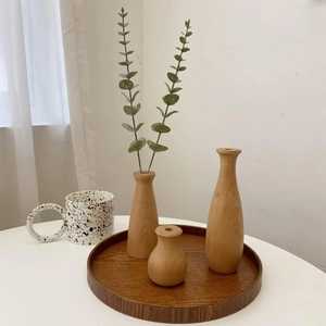 Jarrón Cilíndrico Alto de Madera Moderno, Botella para Flores de Madera Sólida con Acabado Artesanal, Florero Minimalista para Decoración Interior Contemporánea - Product Image 6