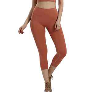 Prix de gros, best-seller, nouveau design, ensemble de yoga pour femmes en vente avec logo personnalisé, nouvel ensemble de yoga léger pour femmes, best-seller - Product Image 4