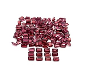 Gema suelta de granate natural de Mozambique, corte octogonal rojo facetado, granate de varios tamaños para la fabricación de joyas - Product Image 1