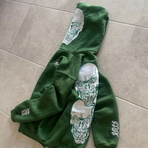 Sweat à capuche classique pour homme personnalisable OEM, 100 % haute qualité, en molleton 300-400 g/m² (mélange coton-polyester), doublure numérique - Product Image 4