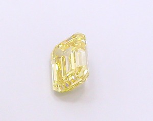 Diamant de laboratoire fantaisie jaune clair 1,08 carat taille émeraude VS1 EX Poli CVD, diamant créé en laboratoire, prix de gros pour fournisseur B2B - Product Image 3