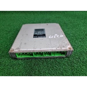 Module de commande moteur Porter 1996 1996-2004 d'occasion GENUINE 3910042720 - Product Image 1