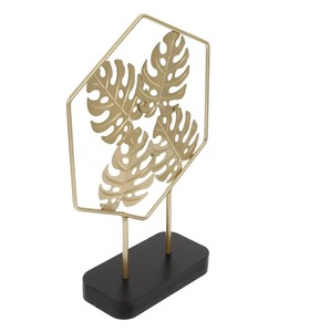 Sculpture moderne en aluminium faite à la main avec base en marbre, taille et forme personnalisées pour la décoration intérieure, en provenance d'Inde - Product Image 5
