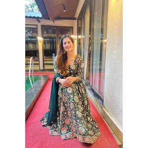 CONJUNTO TRAJE ANARKALI GEORGETTE BORDADO COLOR VERDE UC- 1178 - Product Image 1