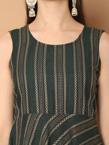<b>Women</b> Traditional Green Cotton Digital Print <b>Kurta</b> Dupatta A-Line Sleeveless Regular Fit Knee-Length Quick Dry Casual Wear India - Product Image 3