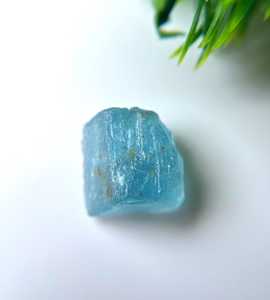 Aguamarina natural en bruto, cristal facetado, piedra azul cruda para la fabricación de joyas, suministro al por mayor. - Product Image 4