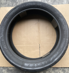 Pneu de moto KUMA K204 17/18 pouces TT/TL, haute adhérence, pneu durable pour scooters Yamaha Underbone, marché malaisien - Product Image 2