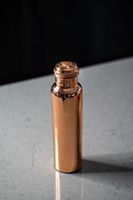 MT Exports Mini Bouteille d'Eau en Cuivre Moderne de Luxe avec Grande Capacité pour Voyage, Camping, Bureau, Maison, Modèle MTE-045