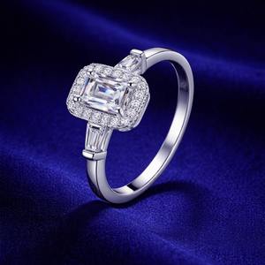 แหวนแต่งงานวาเลนไทน์ทรงวงแหวนมรกตเงินแท้ 925 ประดับเพชร บลูค็อกเทล ของขวัญสำหรับเจ้าสาว ขายส่ง - Product Image 5