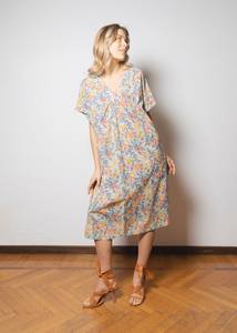 Robe kaftan en coton indien à imprimé floral faite à la main, légère, pour femmes, à porter en été - Product Image 3