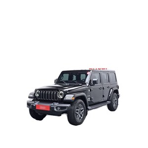 Jeep Wrangler 2.0 Sahara 2024, 4 Puertas, 4,424 km, Volante a la Izquierda, Caja de Cambios Automática con Cámara Trasera - Product Image 1