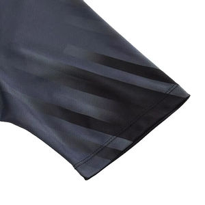 Ensemble de cyclisme tendance sans coutures, maillot et short ajustés, designs personnalisés, ensemble de tenue de cyclisme - Product Image 4