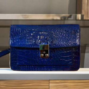 คลัทช์หนังแท้สำหรับผู้ชายมีสีฟ้าขนาด24ซม. X 16ซม. x 7ซม. - Product Image 6