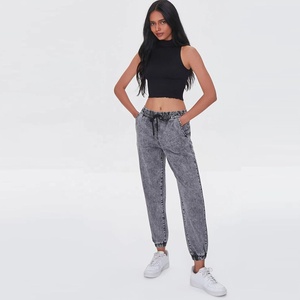 Pantalon de jogging élégant doublé en polaire avec poches imprimé graphique, pantalon de survêtement confortable et décontracté pour l'automne et l'hiver pour femmes - Product Image 1
