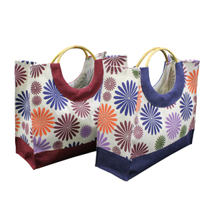 Bolsa de Compras de Yute con Estampado Floral Multicolor Promocional, con Asa de Bambú, Tamaño Mediano, Bolso de Moda para Mujeres y Niñas, Sin Cierre - Product Image 5
