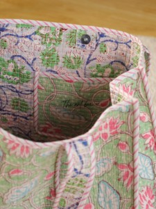OEM Assorted Floral Quilted Cotton Tote <b>Bag</b> - Eco-Friendly <b>Boho</b> Reusable Shopper Handbag - Product Image 4