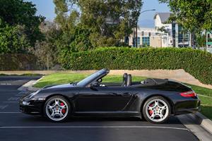 Porsche 911 Carrera S Cabriolet 2006 - Product Image 2
