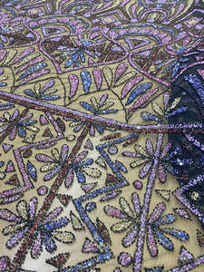 Exquisita Tela de Malla con Cuentas Bordadas a Mano, Cuentas de Vidrio Doradas y Lentejuelas para Diseño de Moda de Alta Gama y Confección de Prendas - Product Image 4