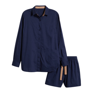 Ensemble de pyjama en soie chinoise personnalisé pour femme, nuisette sexy bleu marine à manches longues - Product Image 3