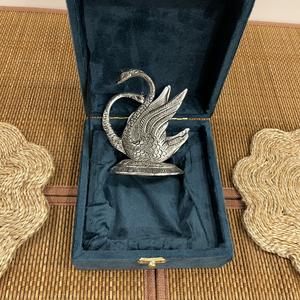 METAL HANDICRAFT <b>SILVER</b> PLATED SWAN SHAPE <b>NAPKIN</b> AND TISSUE HOLDER WITH VELVET BOX - Product Image 2