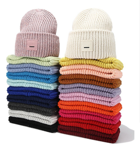 Wholesale Custom Two-Tone Acrylic Jacquard Knitted Beanie <b>Cap</b> Solid Cuff <b>Winter</b> Warm for <b>Winter</b> Outdoor Casual Daily Travel - Product Image 6