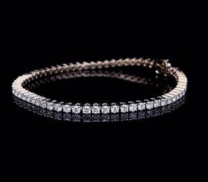 Pulsera de Diamantes Cultivados en Laboratorio de Calidad de Exportación, Corte Clásico, Oro de 10K, Color D, 15g, Diseño de Lujo Unisex, Disponible al Mejor Precio del Mercado - Product Image 4
