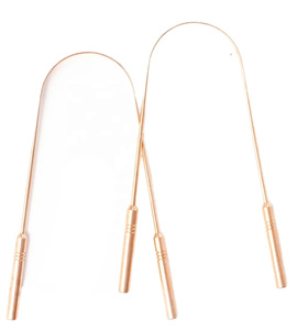 Ensemble cadeau de nettoyeur de langue ayurvédique traditionnel en cuivre de qualité supérieure, résistant à la rouille, soin buccal essentiel pour une haleine fraîche - Product Image 4