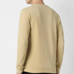 Sweat-shirt surdimensionné en coton imprimé et brodé, style streetwear, fabriqué au Pakistan - Product Image 3