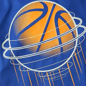 เสื้อยืดบาสเก็ตบอลทันสมัย ดีไซน์สปอร์ตมีสไตล์ พร้อมความยืดหยุ่นที่เหมาะสำหรับการฝึกซ้อมและการเล่นกีฬาแบบสบายๆ - Product Image 2