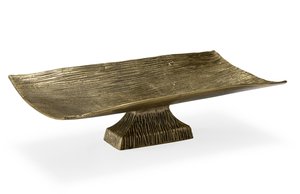 Bandeja de Metal Dorado Fundido a Mano con Asas Laterales Arquitectónicas, Acabado de Latón Texturizado Industrial, Plato de Lujo Minimalista para Centro de Mesa - Product Image 6
