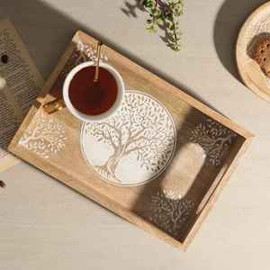 Bandeja rectangular de madera de aspecto clásico con diseño de árbol grabado y asa decorativa para té, café, desayuno, bandeja clásica. - Product Image 3