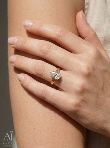 Bague de fiançailles en argent sterling 925 avec moissanite taille poire, halo caché, branches fendues, plaqué rhodium et or, cadeau de mariage pour femme - Product Image 6