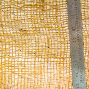 Tissu de jute 100% pour la construction et le durcissement du béton, emballage des piliers, utilisé au GCC et en Arabie Saoudite, poids 5 oz - Product Image 1