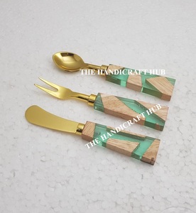 Ensemble de fromage design haut de gamme, ustensiles de cuisine, ensemble de couverts en acier inoxydable, ensemble de fromage avec manche en bois et résine, prix de gros direct usine - Product Image 5