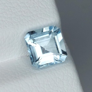 Piedra preciosa suelta de aguamarina natural con corte esmeralda, cristal de berilo azul para la fabricación de joyas, anillos y colgantes. - Product Image 3
