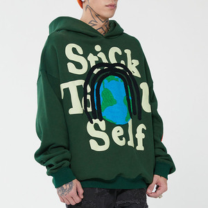 Sweat-shirt à capuche vert surdimensionné pour homme, streetwear, coton écologique, logo imprimé sur le devant, design Terre, coupe classique, vêtement d'automne - Product Image 4