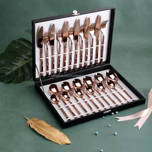 Juego de Cubiertos de Metal de Estilo Americano Hechos a Mano de Lujo, Colección de Cubiertos Modernos en Oro y Plata, Acero Inoxidable Premium, Elegante para Fiestas - Product Image 1