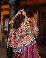 Ensemble Lehenga en soie indienne traditionnelle avec imprimé numérique et travail de miroir, longueur genou, tenue décontractée pour mariage et Diwali pour femmes