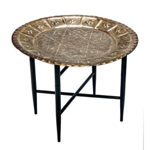 Base de Metal de Primera Calidad con Diseño Exclusivo y Elegante, Chapada en Oro, Forma Redonda, con Patas de Metal de Color Negro - Product Image 3