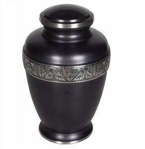 Urna de cremación de metal hecha a mano recién llegada con grabado floral y frondoso de plata tapa mSecure para cenizas - Product Image 4