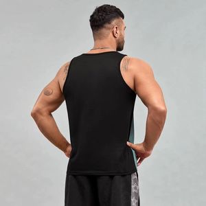 เสื้อกล้ามถักสีพื้นสำหรับผู้ชาย Aim Sports ระบายอากาศได้ดี คอกลม เหมาะสำหรับออกกำลังกายและสวมใส่ลำลอง ผลิตจากผ้าฝ้าย 100% สีดำ กรมท่า เทา - Product Image 2