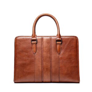 Maletín de Cuero Genuino con Cierre de Hebilla, Asa Rígida, Estilo Caza, Unisex, Correa de Hombro Curva de 15 Pulgadas para Viajes al Aire Libre - Product Image 3