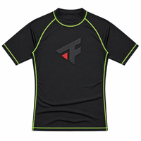 T-shirt de compression à manches courtes pour homme - Noir, protection UV UPF50+, respirant, logo 3D en silicone, surpiqûres vert fluo pour la gym