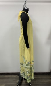 Robe maxi à imprimé tropical jaune avec manches longues noires, col haut, coupe ample, robe décontractée d'été en coton tissé - Product Image 3