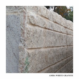 Dalle de granit blanc poli avec motif moucheté pour revêtements de sol et comptoirs à prix très raisonnable en provenance d'Inde - Product Image 3