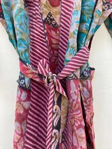 Fabuleux Robe Kimono en mousseline de coton pour femme à manches longues col en V floral fait à la main - Product Image 5