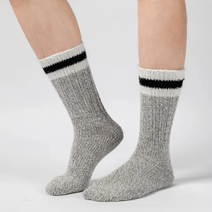 New Arrival High Quality Fashionable Sports & Casual Youth <b>Socks</b> Comfortable Breathable Anti-Bacterial Men Women <b>Socks</b> - Product Image 3