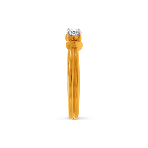 Bague solitaire Aurora Glow avec diamant étincelant, design en boucle en or jaune poli, bague de fiançailles minimaliste - Product Image 4