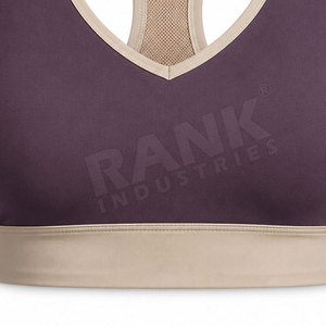 Ensembles de yoga respirants 3 pièces pour femmes, légers et extensibles, vêtements de fitness, marque privée, faible MOQ, fabriqués au Pakistan - Product Image 4